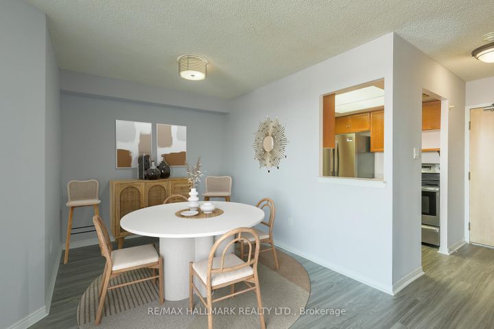 Photo 5 at 1001 - 5 Greystone Walk Drive, Kennedy Park, Toronto