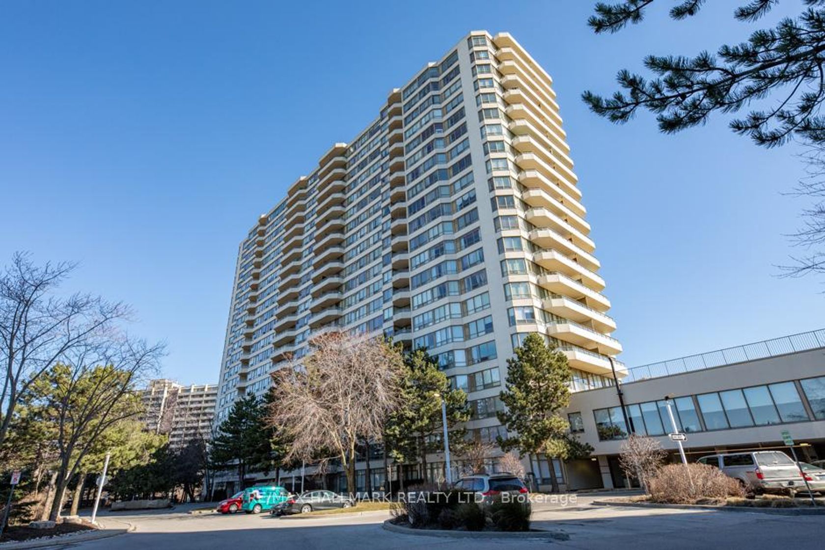 1001 - 5 Greystone Walk Drive, Kennedy Park, Toronto 2