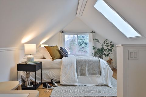 Photo 38 at 19 Fern Avenue, Roncesvalles, Toronto