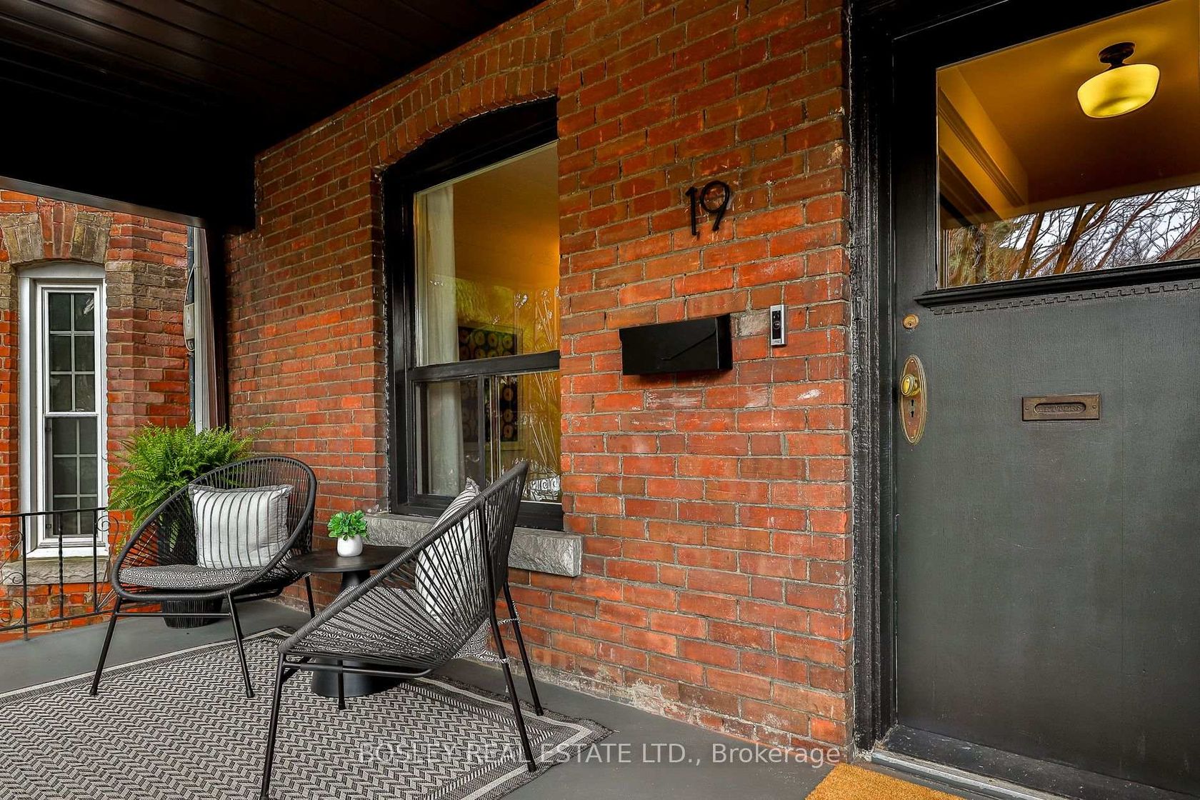 19 Fern Avenue, Roncesvalles, Toronto photo 5