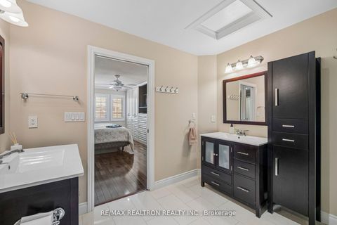 Photo 25 at 5 - 8909 BATHURST Street, South Richvale, Richmond Hill