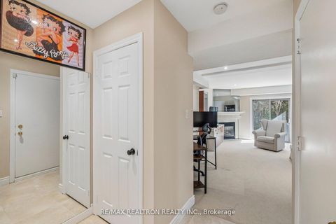 Photo 34 at 5 - 8909 BATHURST Street, South Richvale, Richmond Hill