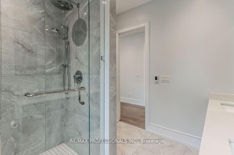 Photo 38 at 4 Dunrobin Drive, Rosethorn, Toronto