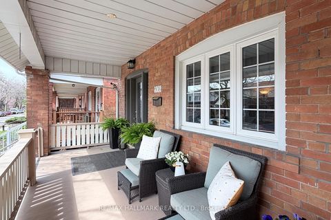 Photo 3 at 274 Wolverleigh Boulevard, Danforth, Toronto