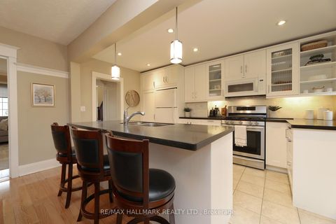 Photo 10 at 274 Wolverleigh Boulevard, Danforth, Toronto