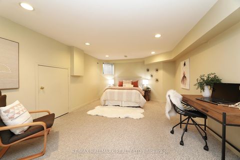 Photo 18 at 274 Wolverleigh Boulevard, Danforth, Toronto