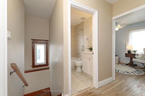 Photo 19 at 274 Wolverleigh Boulevard, Danforth, Toronto