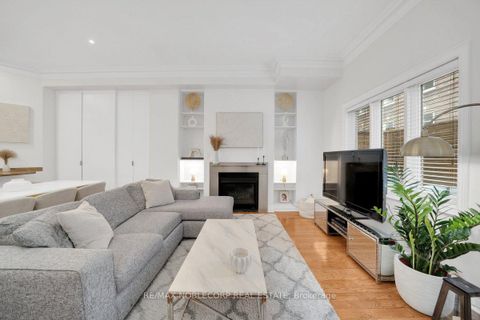 Photo 23 at 6 Luscombe Lane, Yonge Corridor, Toronto