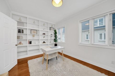 Photo 29 at 6 Luscombe Lane, Yonge Corridor, Toronto