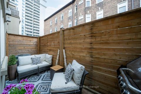 Photo 46 at 6 Luscombe Lane, Yonge Corridor, Toronto