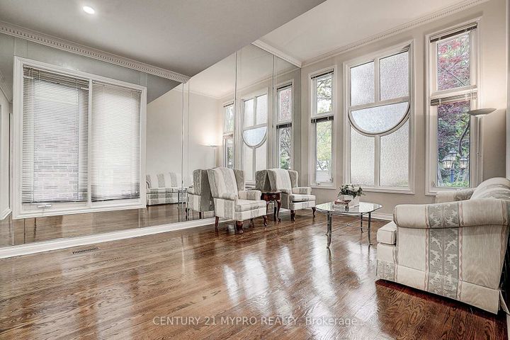 Photo 10 at 18 Cygnus Drive, Observatory, Richmond Hill