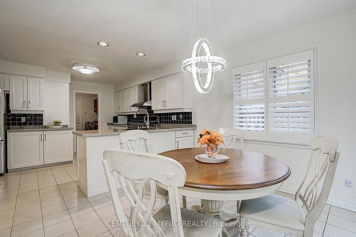 Photo 28 at 18 Cygnus Drive, Observatory, Richmond Hill