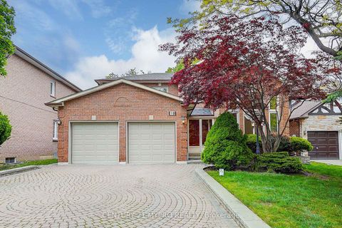 Photo 2 at 18 Cygnus Drive, Observatory, Richmond Hill