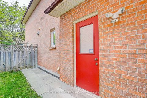 Photo 6 at 18 Cygnus Drive, Observatory, Richmond Hill