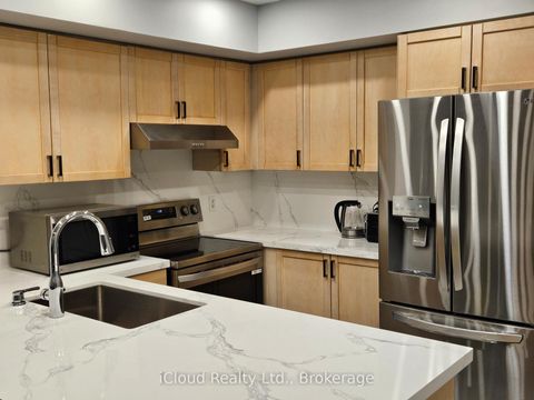 Photo 8 at 11 - 285 Antibes Drive, Branson, Toronto