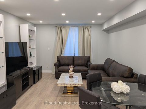 Photo 13 at 11 - 285 Antibes Drive, Branson, Toronto