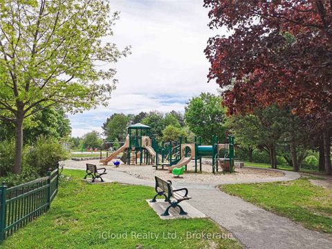 Photo 21 at 11 - 285 Antibes Drive, Branson, Toronto