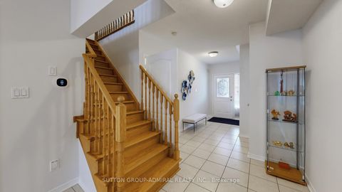 Photo 4 at 78 Camino Drive, Vellore Village, Vaughan