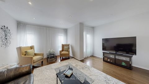 Photo 13 at 78 Camino Drive, Vellore Village, Vaughan
