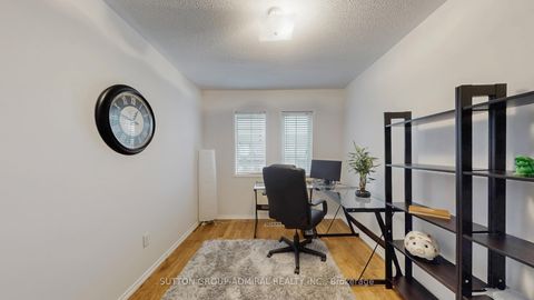 Photo 19 at 78 Camino Drive, Vellore Village, Vaughan