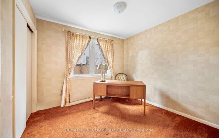 Photo 21 at 628 Shenandoah Drive, Lorne Park, Mississauga