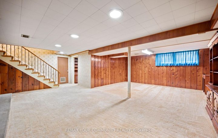 Photo 27 at 628 Shenandoah Drive, Lorne Park, Mississauga