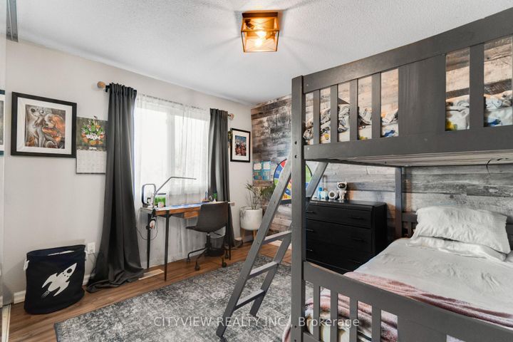 Photo 22 at 64 Foxacre Row, Madoc, Brampton