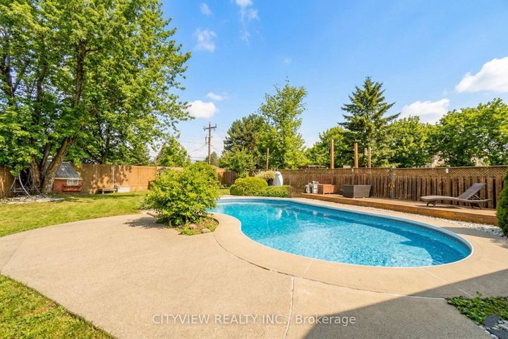 Photo 38 at 64 Foxacre Row, Madoc, Brampton