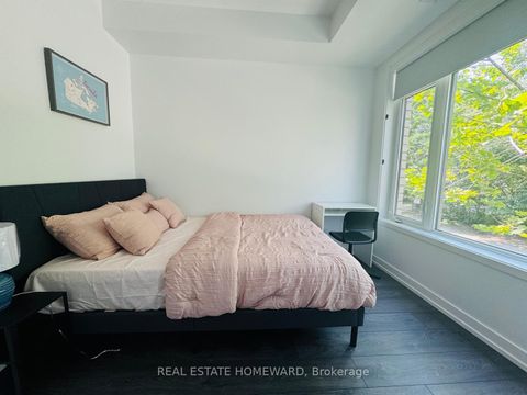 Photo 2 at 17 St. Bartholomew Street, Regent Park, Toronto