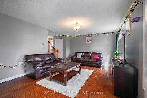Photo 8 at 63 Gore Drive, Ardagh, Barrie