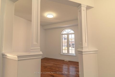 Photo 9 at 27 Bamburg Street, Sutton & Jackson's Point, Georgina