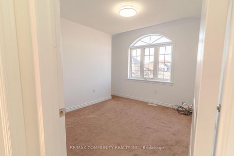 Photo 25 at 27 Bamburg Street, Sutton & Jackson's Point, Georgina