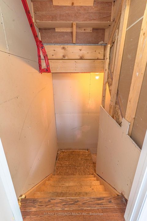 Photo 31 at 27 Bamburg Street, Sutton & Jackson's Point, Georgina