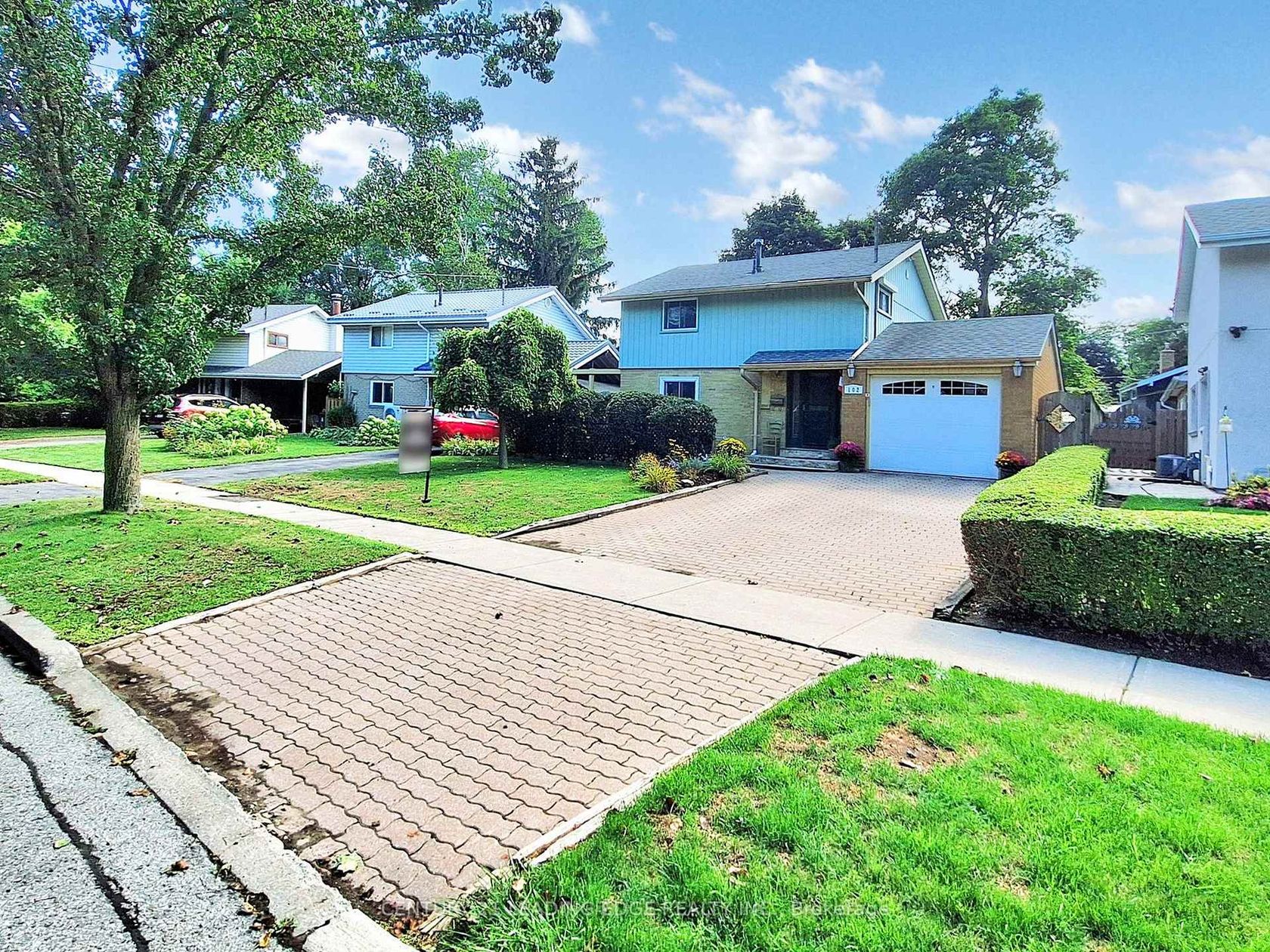 102 Botany Hill Road, Morningside, Toronto photo number 2