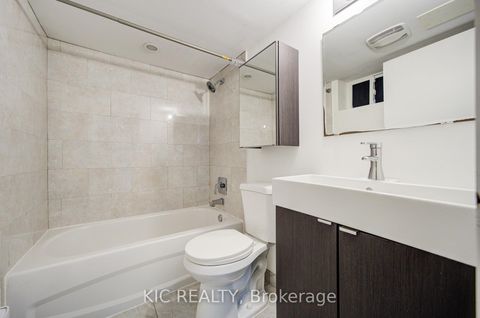 Photo 29 at 35 MONTCALM Avenue, Belgravia, Toronto
