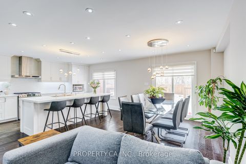 Photo 7 at 150 Brookmill Drive, Brownridge, Vaughan