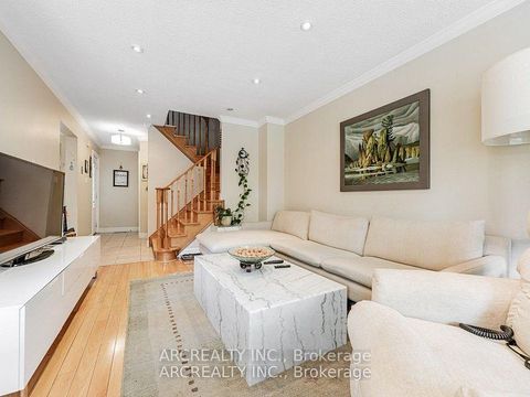 Photo 2 at 49 White Boulevard, Brownridge, Vaughan