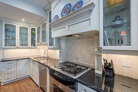 Photo 11 at 120 Glenayr Road, Forest Hill South, Toronto