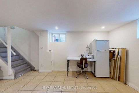 Photo 22 at 80 Renfield Street, Amesbury, Toronto