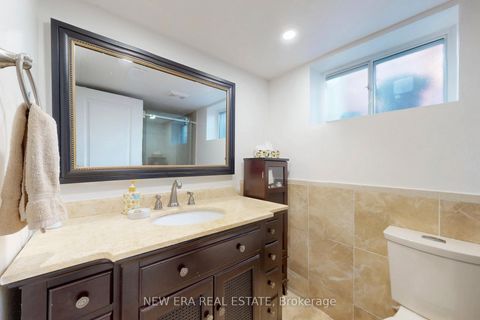 Photo 32 at 80 Renfield Street, Amesbury, Toronto