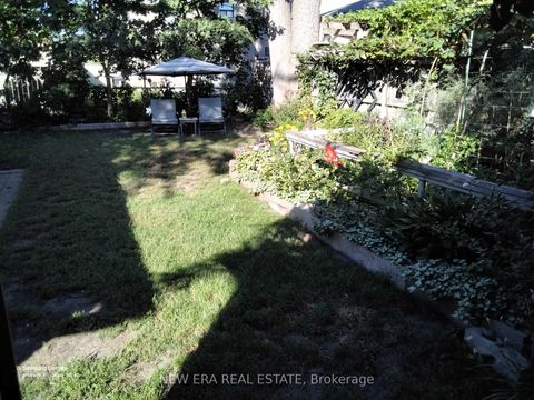 Photo 42 at 80 Renfield Street, Amesbury, Toronto