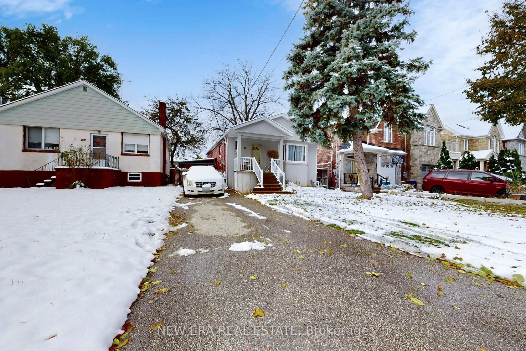 80 Renfield Street, Amesbury, Toronto photo number 2