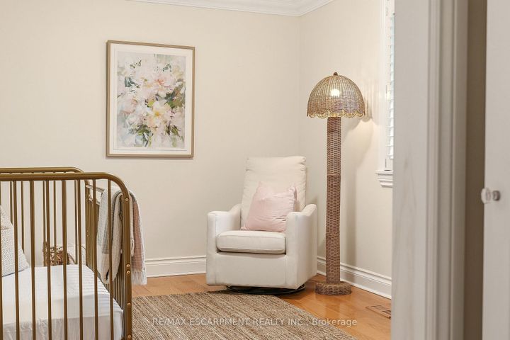 Photo 13 at 43 Maple Drive, Stoney Creek, Hamilton