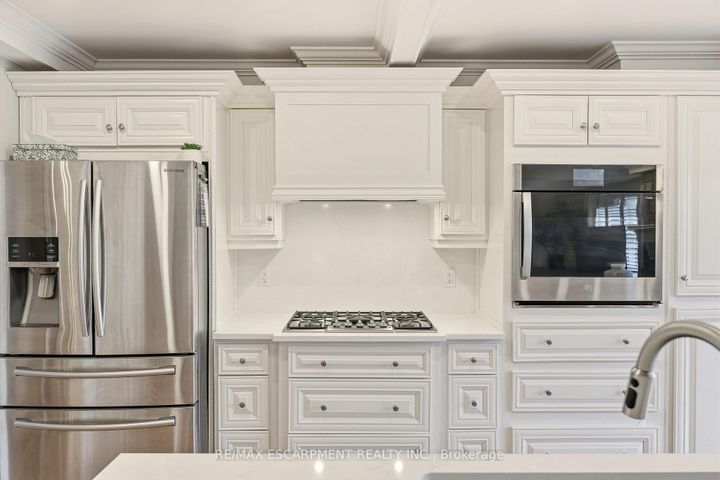 Photo 28 at 43 Maple Drive, Stoney Creek, Hamilton