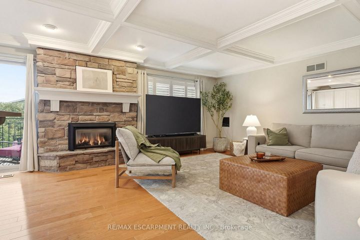 Photo 29 at 43 Maple Drive, Stoney Creek, Hamilton