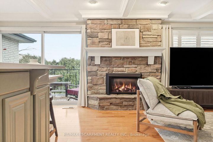 Photo 30 at 43 Maple Drive, Stoney Creek, Hamilton