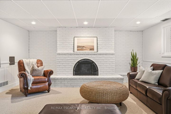 Photo 40 at 43 Maple Drive, Stoney Creek, Hamilton