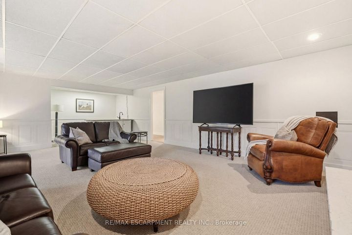 Photo 41 at 43 Maple Drive, Stoney Creek, Hamilton