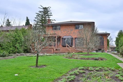 Photo 40 at 58 North Park Drive, Maple Leaf, Toronto