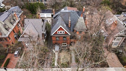 Photo 2 at 85 Walmer Road, Annex, Toronto